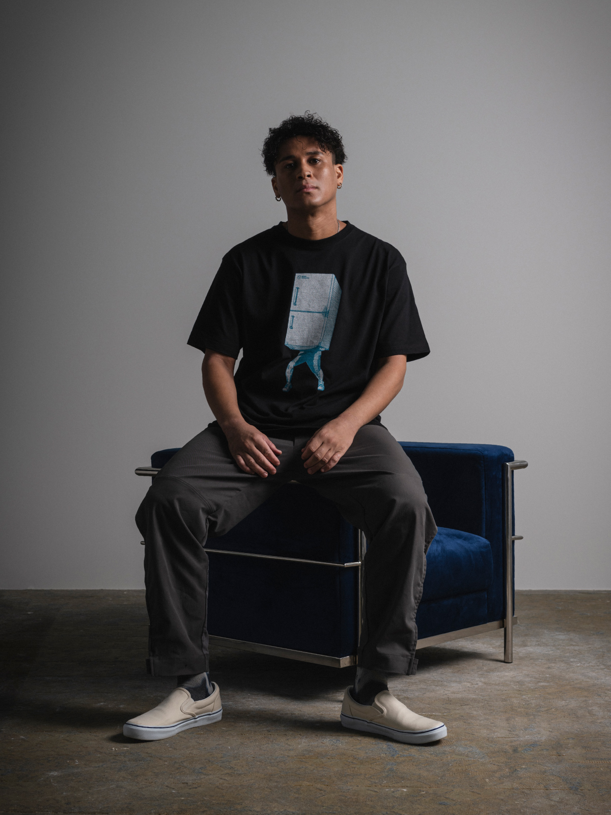 REIZOUKO O HAKONDEIRU MAN　　SERIES OF  